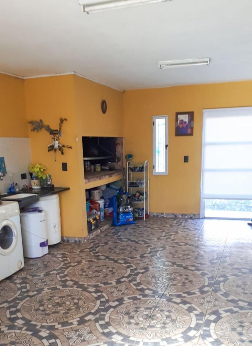 Sanabria 884 e/ Asunción y Caracas · Moreno — foto 9