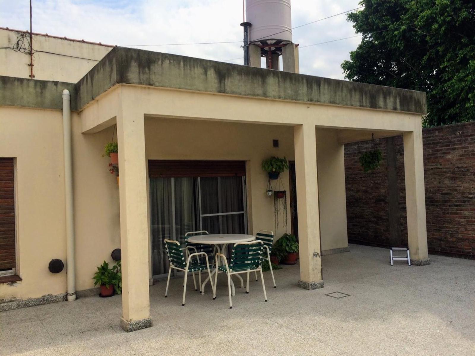 Aristóbulo del Valle 1568 · Almirante Brown — foto 18
