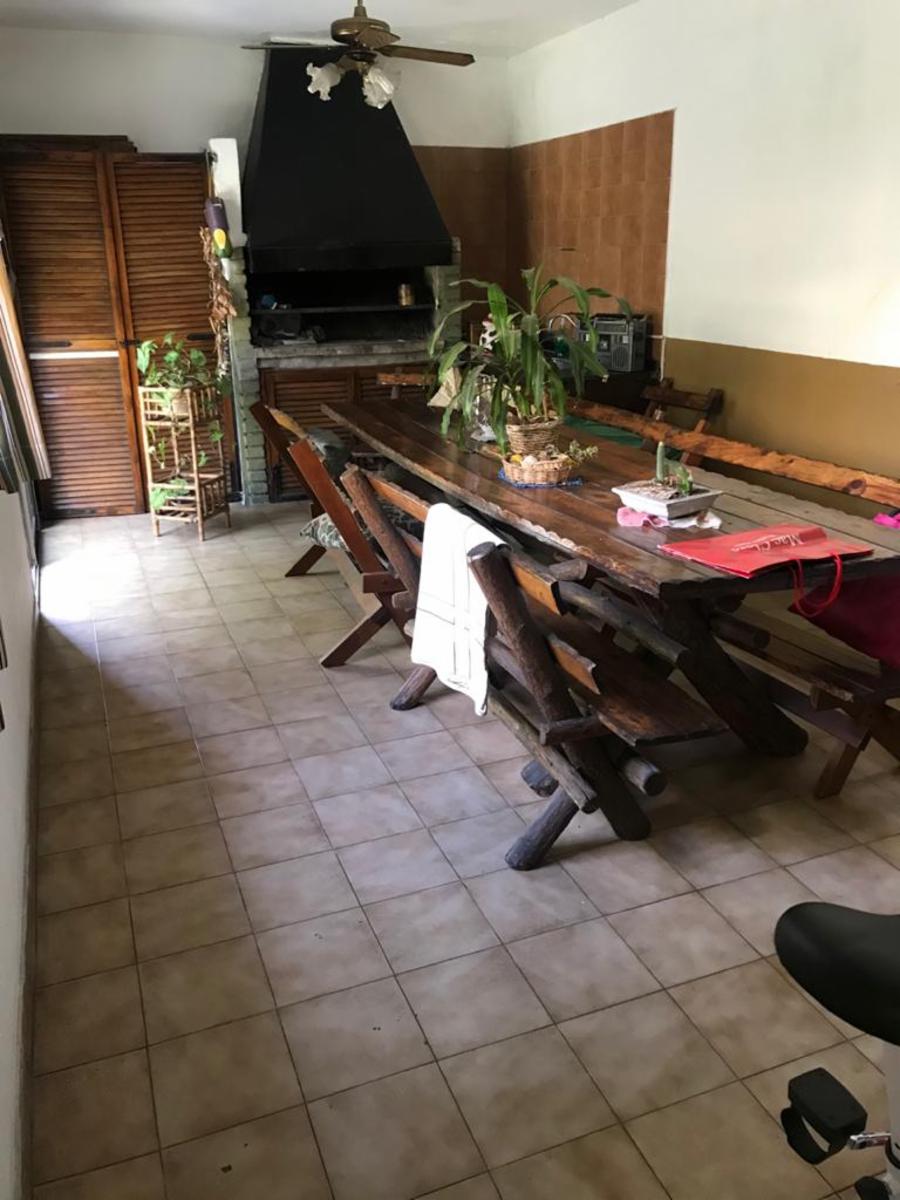 RAMON FALCON 1600 · Lomas De Zamora — foto 12