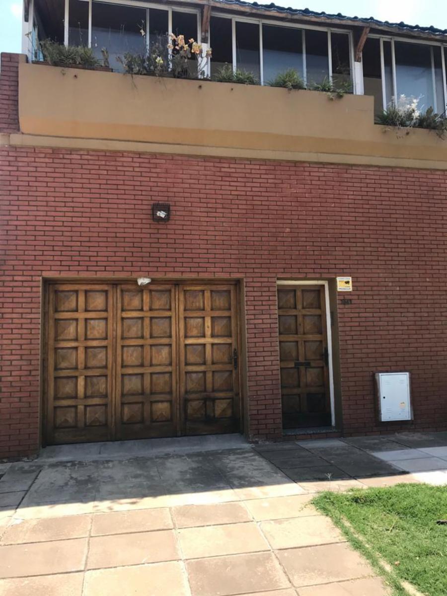 RAMON FALCON 1600 · Lomas De Zamora — foto 16