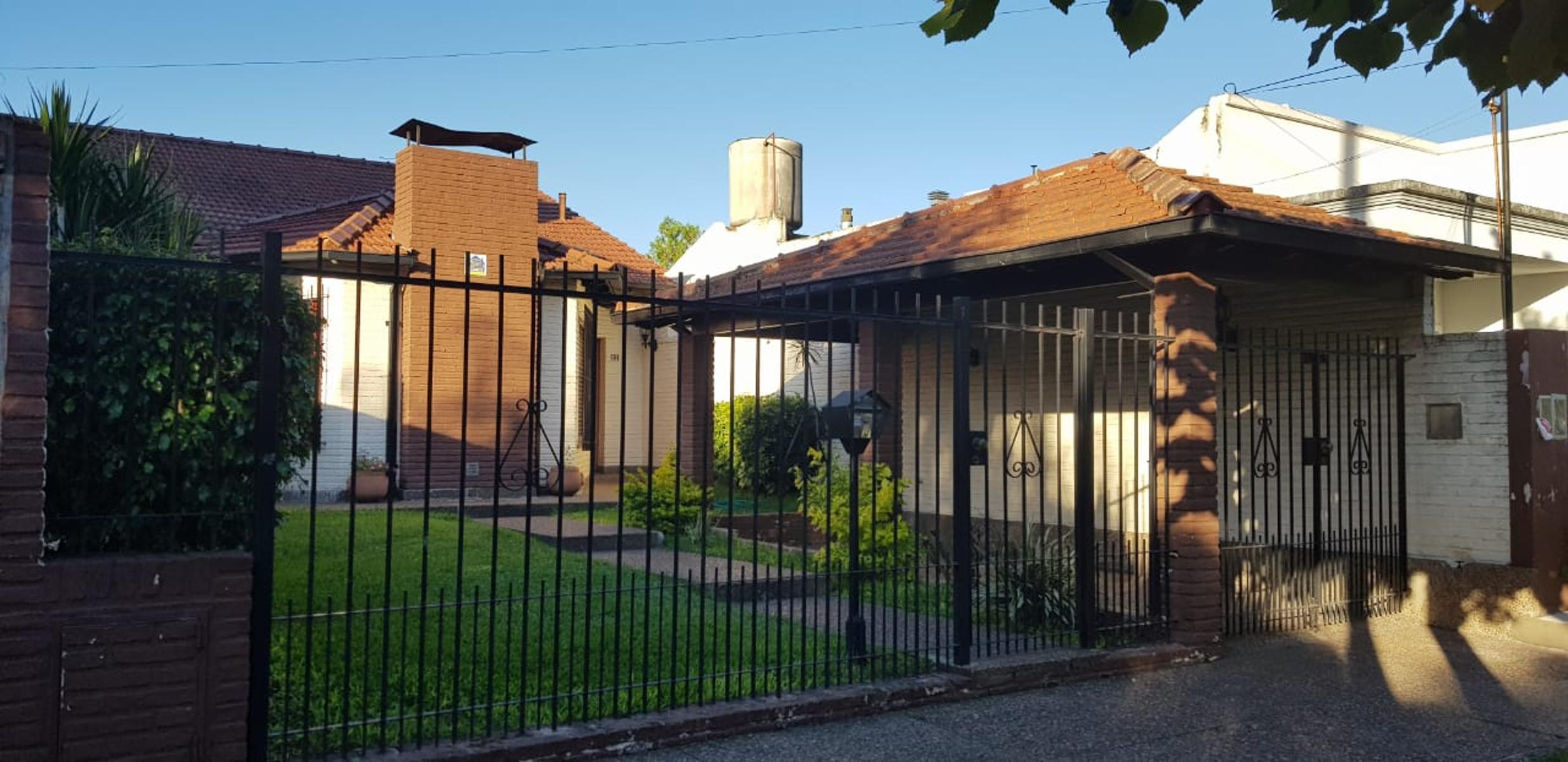 chalet 4 amb. s/lote de 8.66 x 46