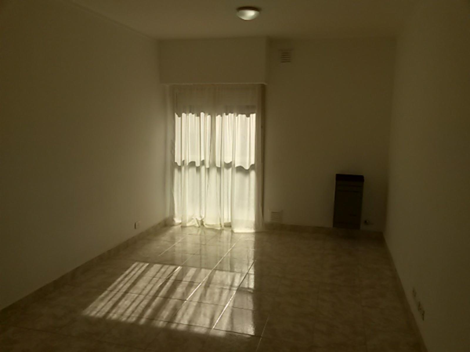 Brown 227 · Bahia Blanca — foto 3