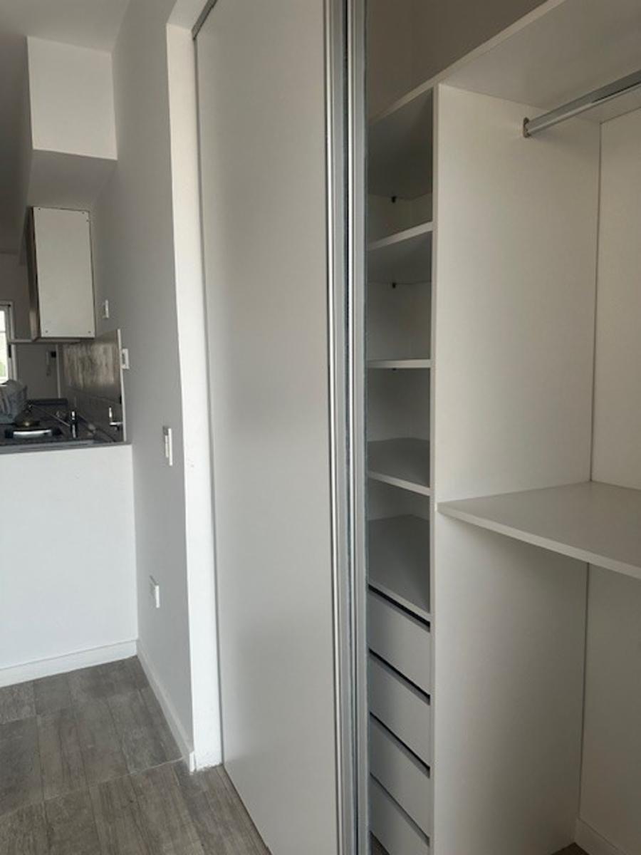 CORVALAN 460 · Villa Luro — foto 3