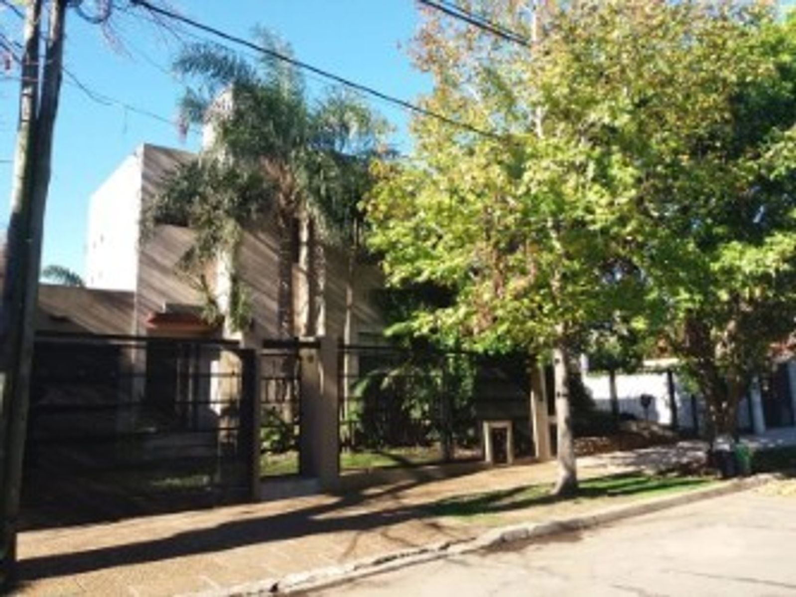 RIO NEGRO 542 · Morón — foto 4