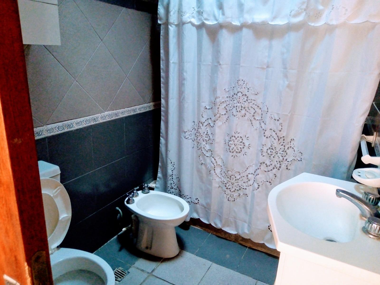 EXODO JUJEÑO  1200 · Moreno — foto 8