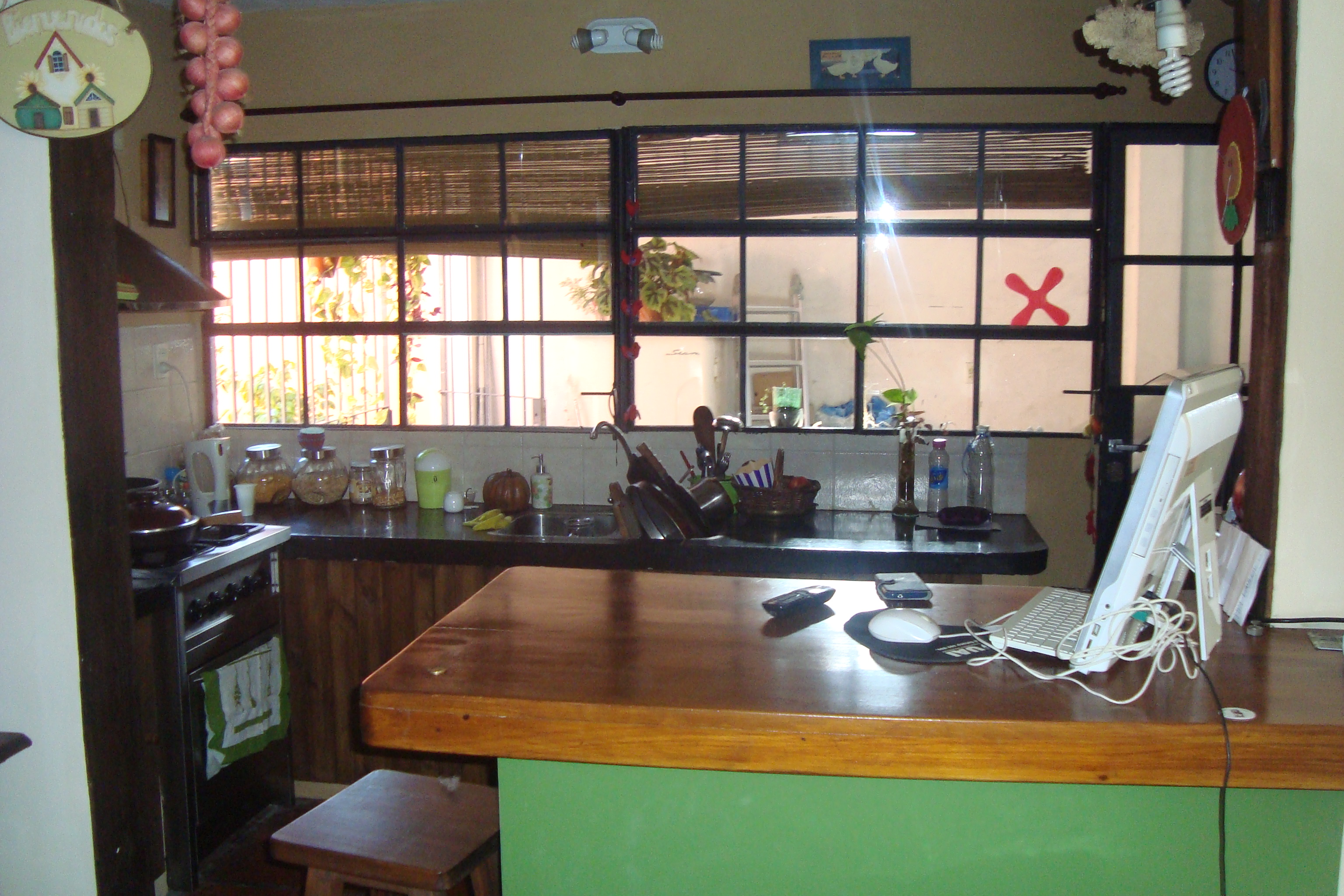 Robinson 1324 · Almirante Brown — foto 3