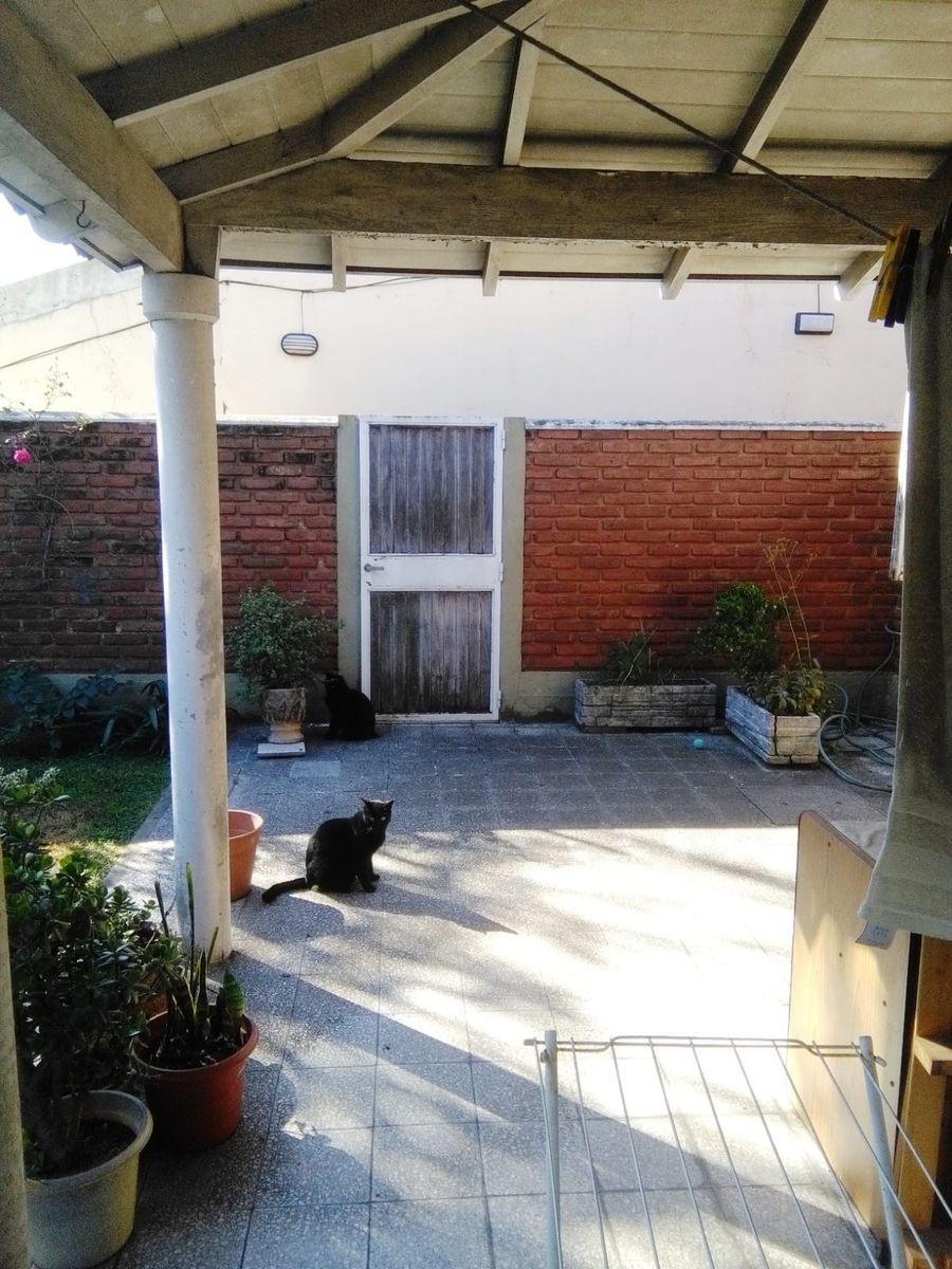 Lambare 1100 · Morón — foto 20