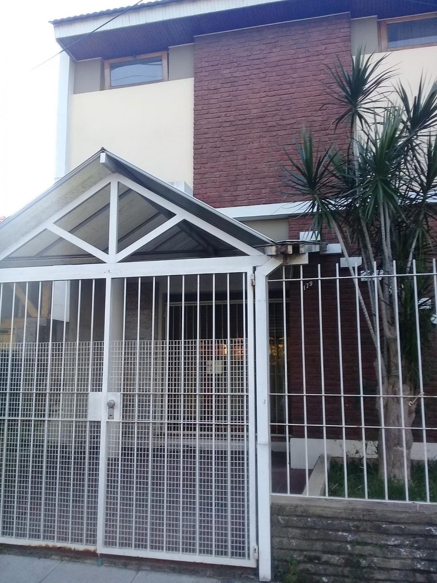 Lambare 1100 · Morón — foto 6