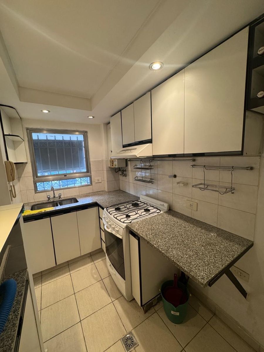 DEL VALLE IBERLUCEA 5216 · Lanús — foto 4