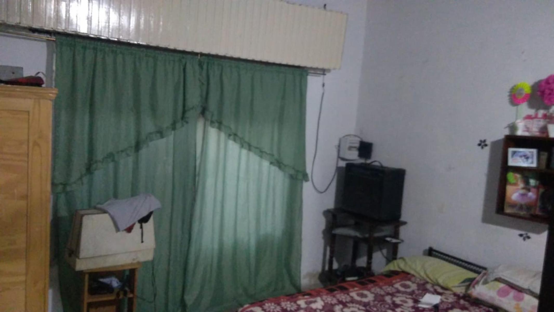 RAMON CABOT N°688 · Escobar — foto 5