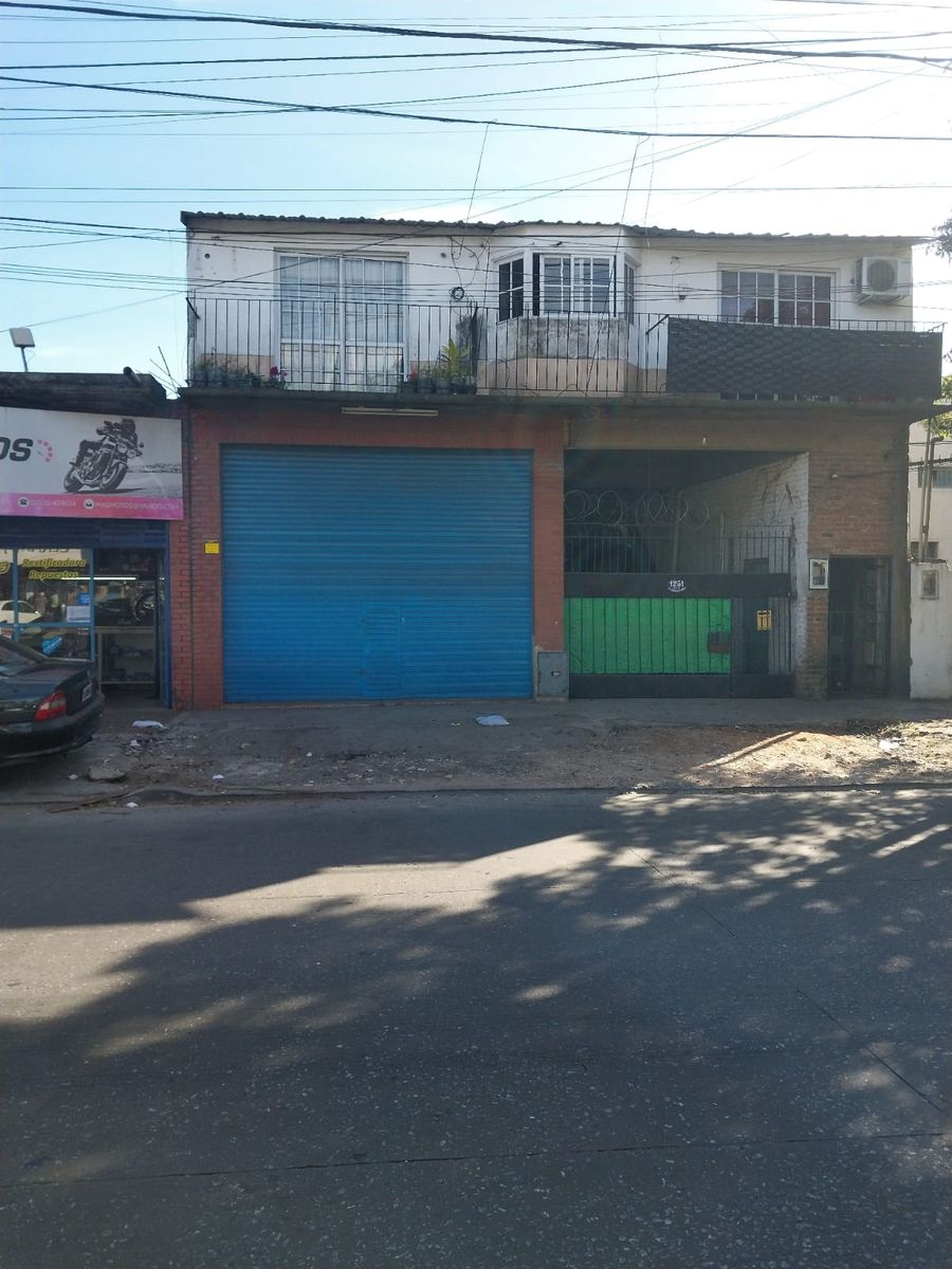 av. del sesquicentenario 1251 · Malvinas Argentinas — foto 7