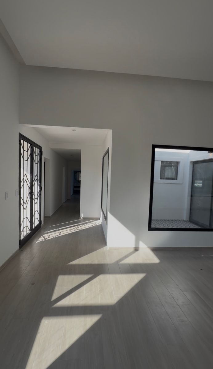 Los Arenales 1110 · Escobar — foto 23
