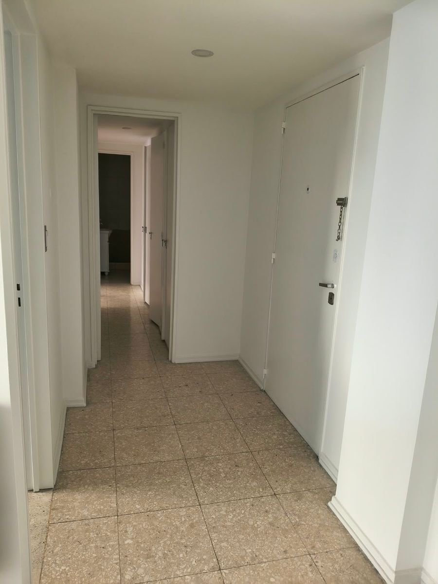 SAN NICOLAS 400 · Floresta — foto 4