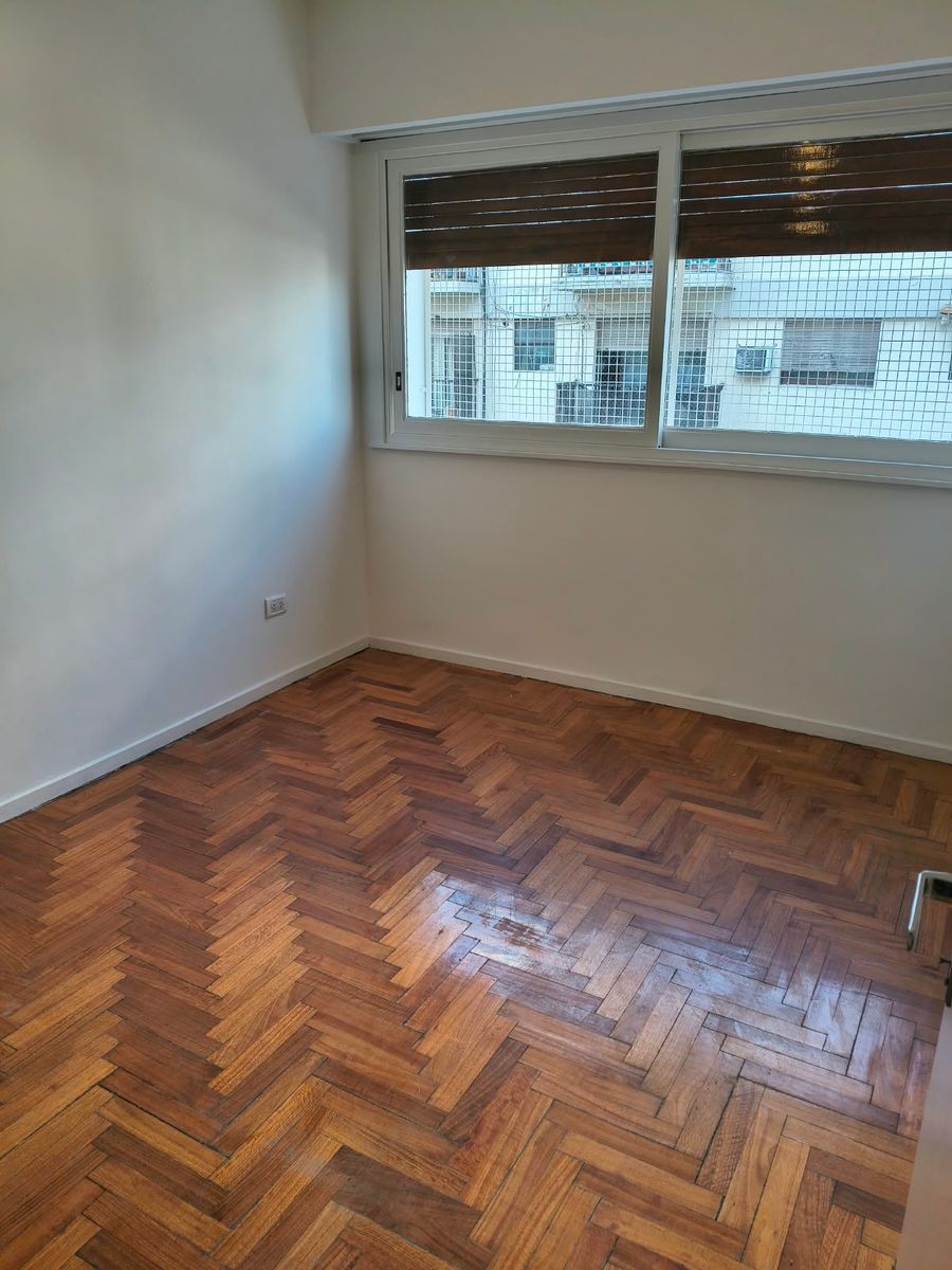 SAN NICOLAS 400 · Floresta — foto 10