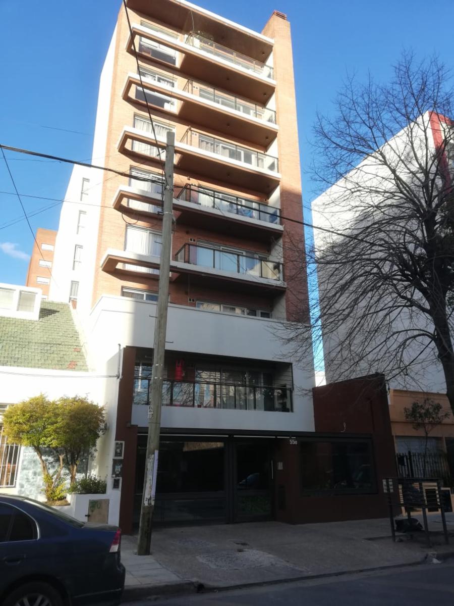 Departamento 2 Amb. Hermoso En Venta - Moron Sur