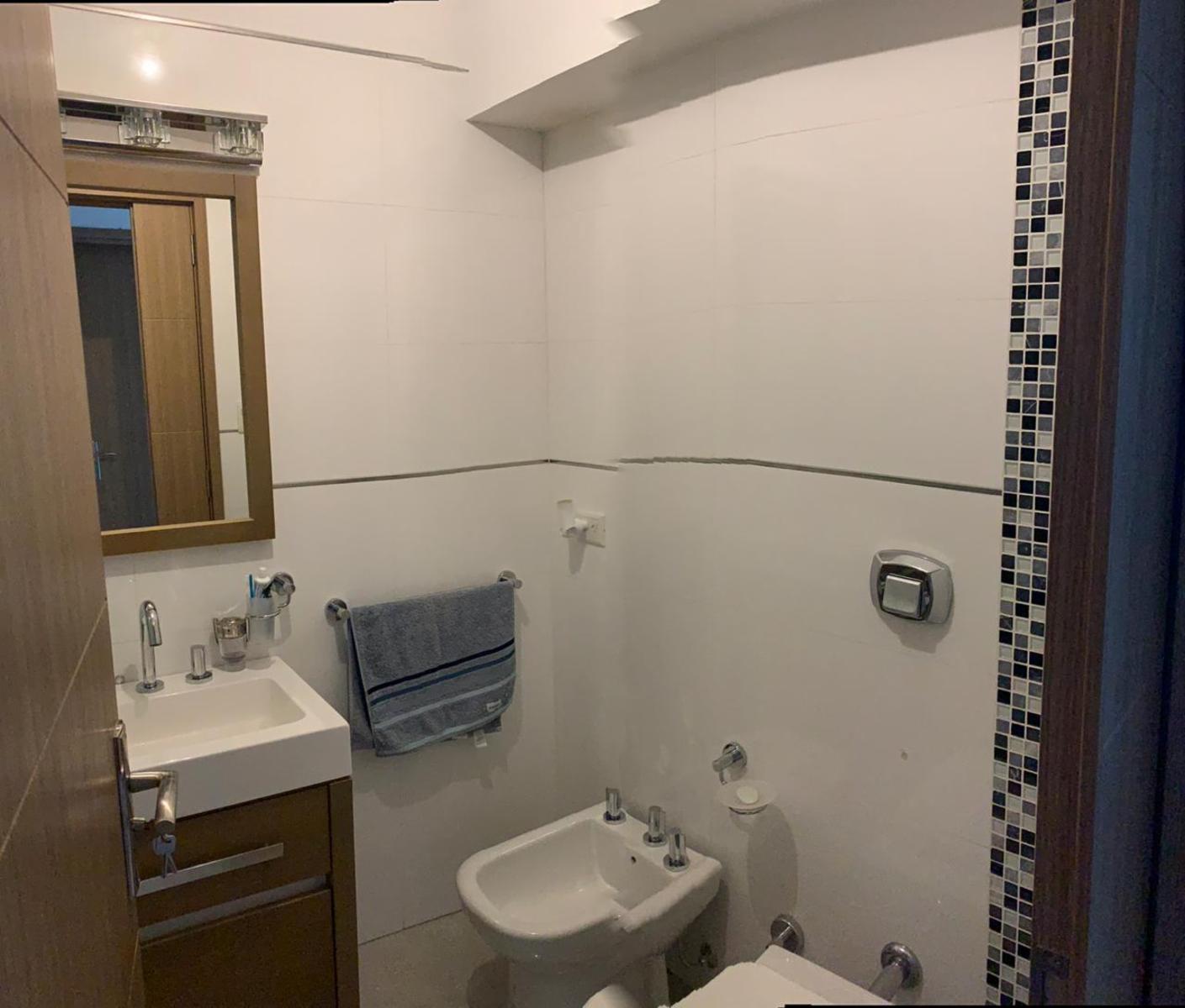 RAMON L FALCON 5795 · Villa Luro — foto 11