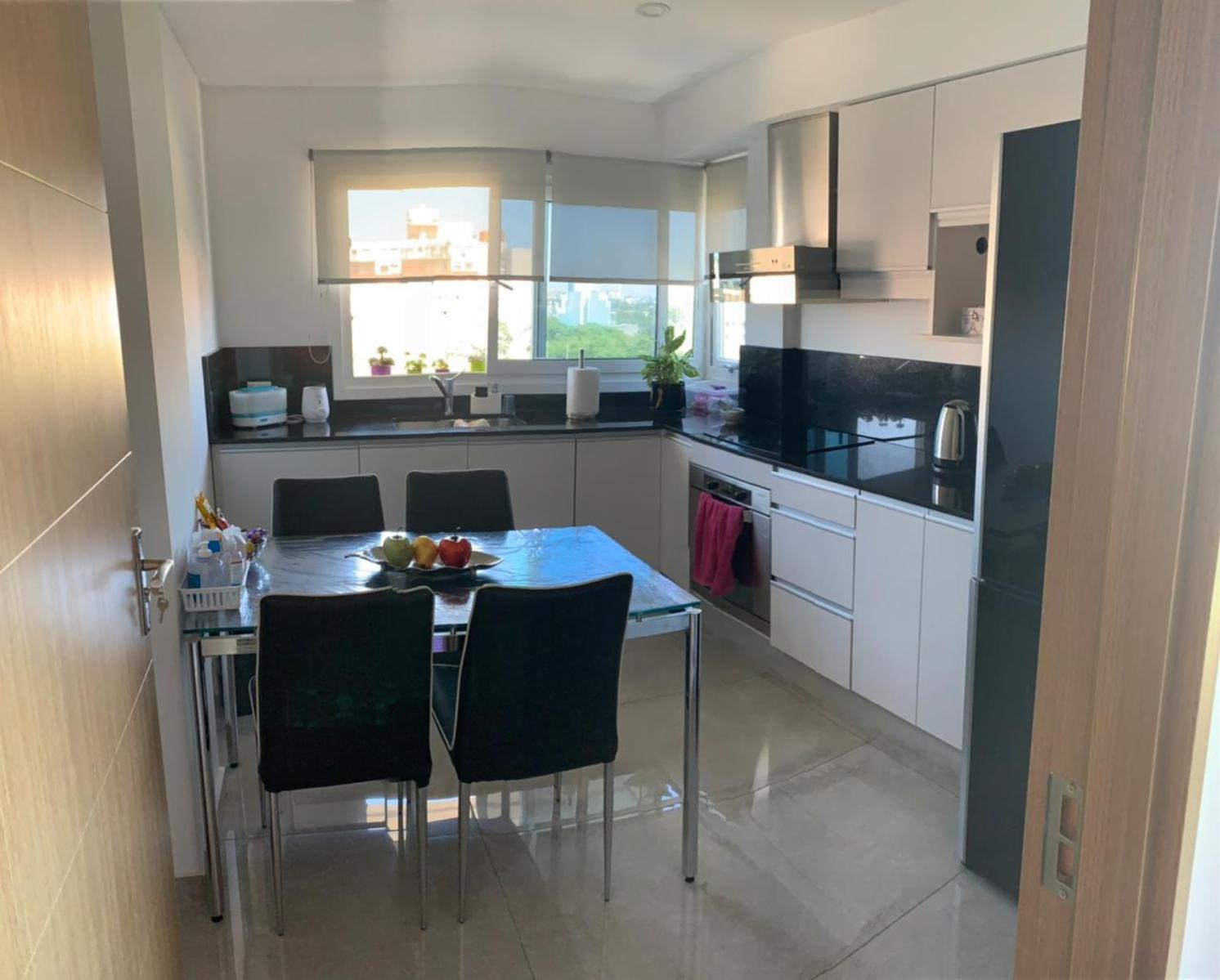 RAMON L FALCON 5795 · Villa Luro — foto 3