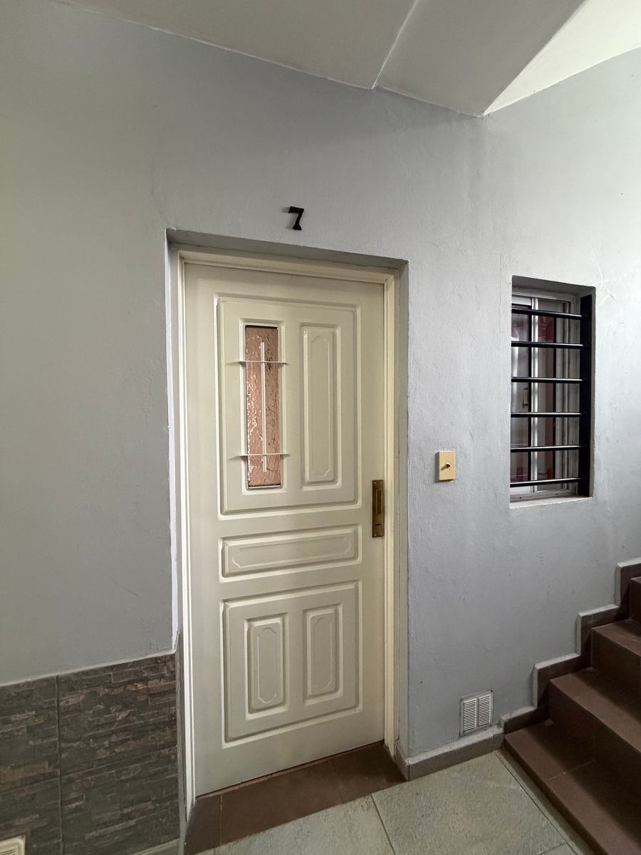 ALQUILER DPTO DOS AMBIENTES CON PATIO