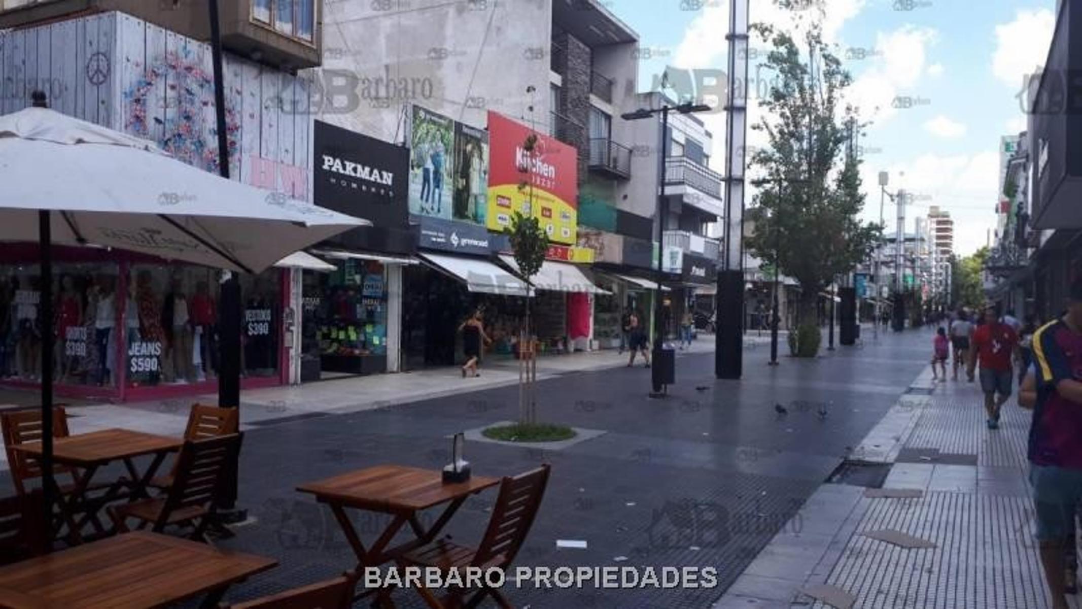 BARBARO ALQUILA LOCAL EN LA PEATONAL BELGRANO SAN MARTIN