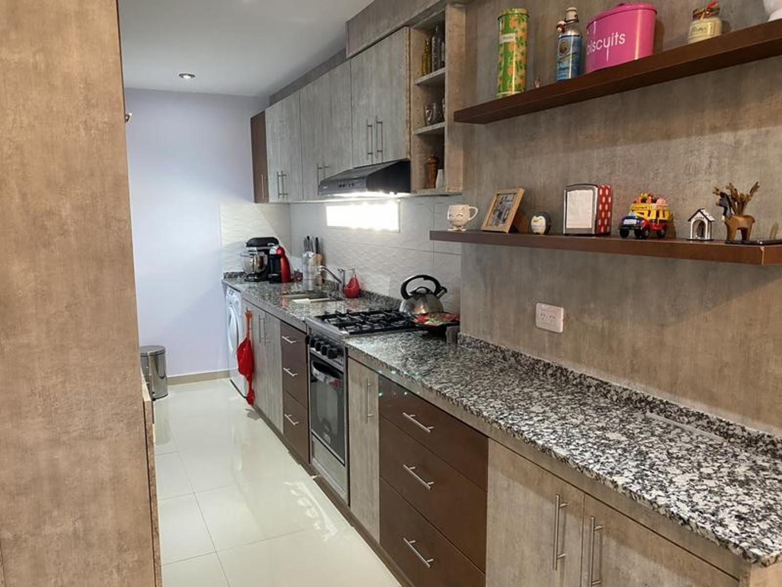 Pueyrredon 1548 piso 7 · Lomas De Zamora — foto 8