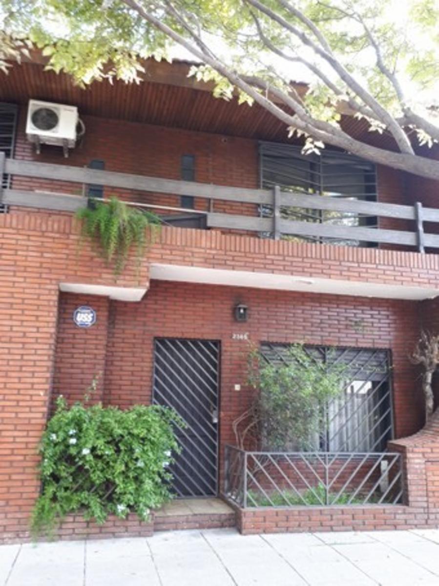CASA 5 AMB Lote Propio  2 Plantas Garaje 3 Bañ