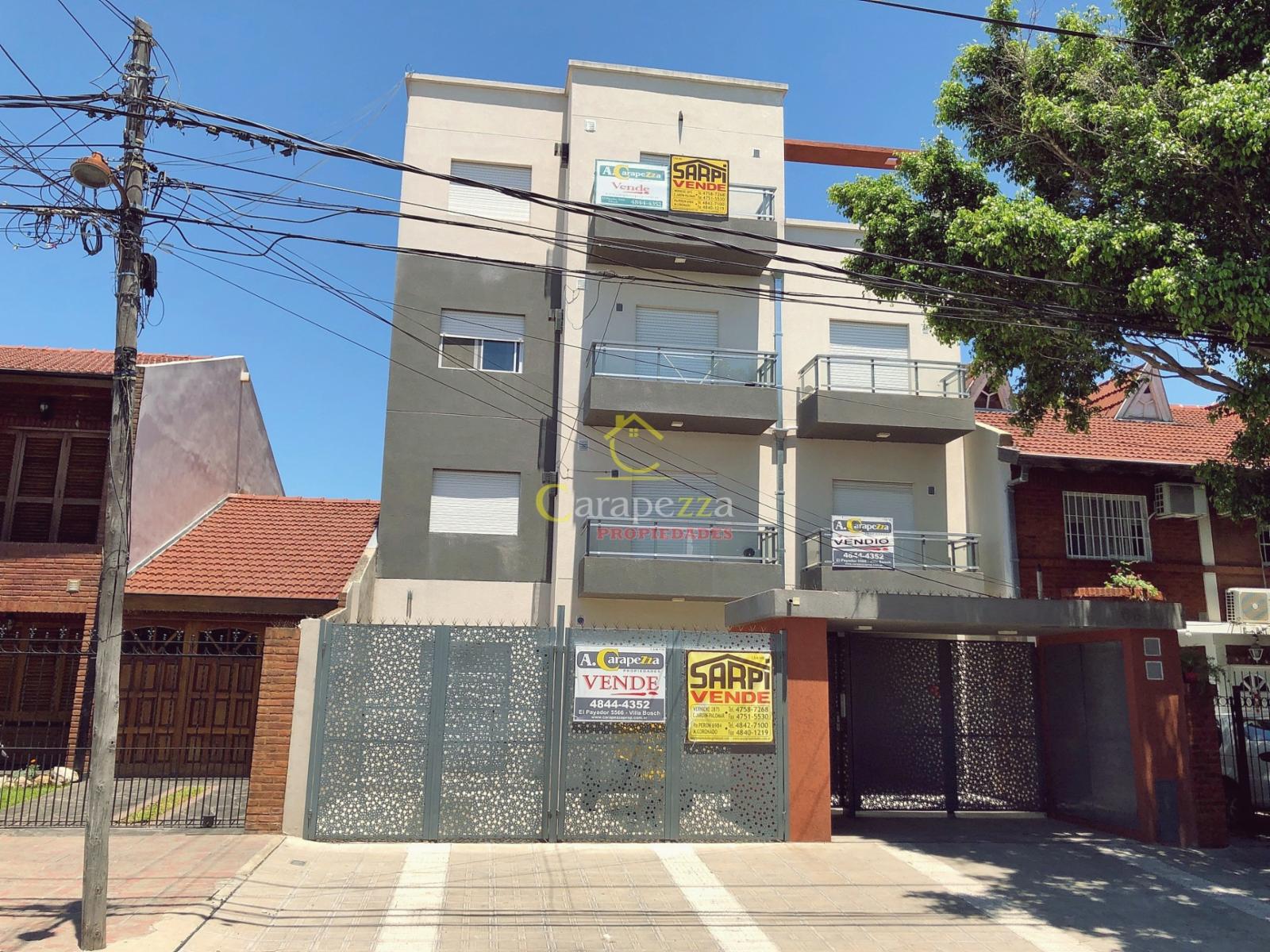 Cochera en Venta en Martín Coronado