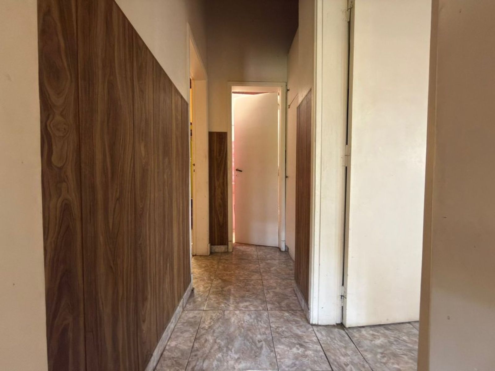 Arenales 1698 · Morón — foto 15
