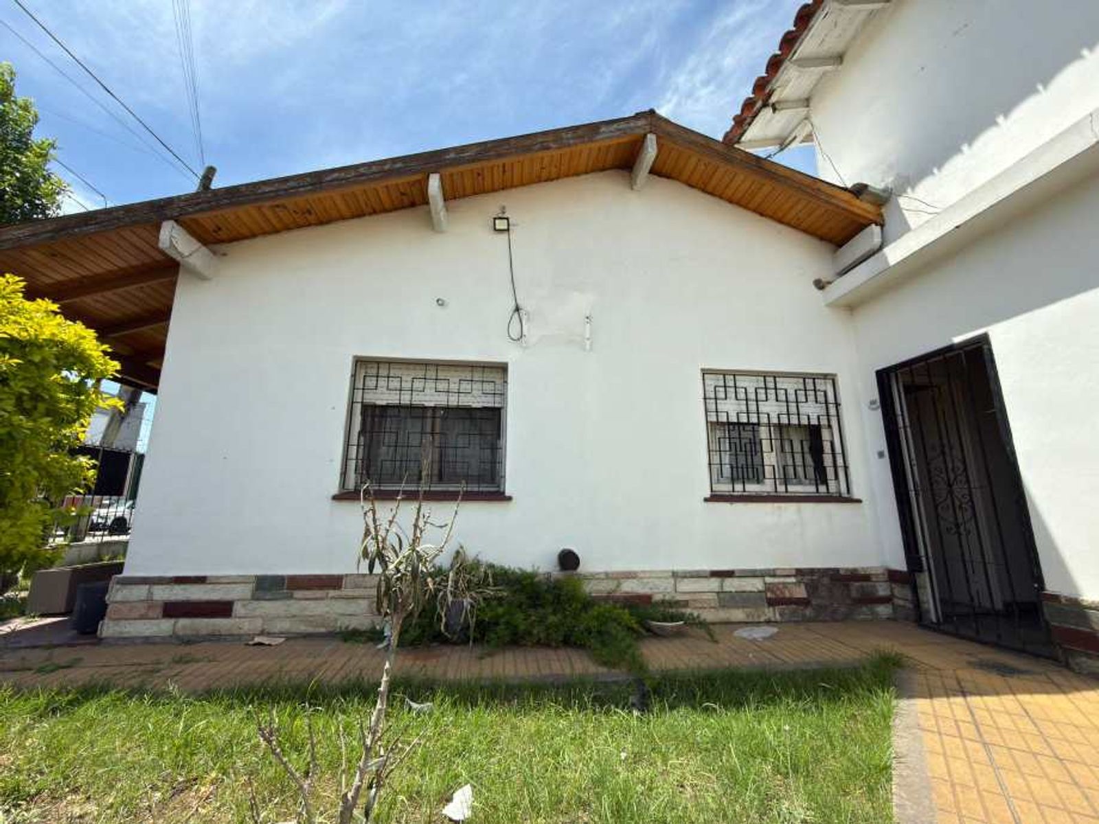 Arenales 1698 · Morón — foto 4