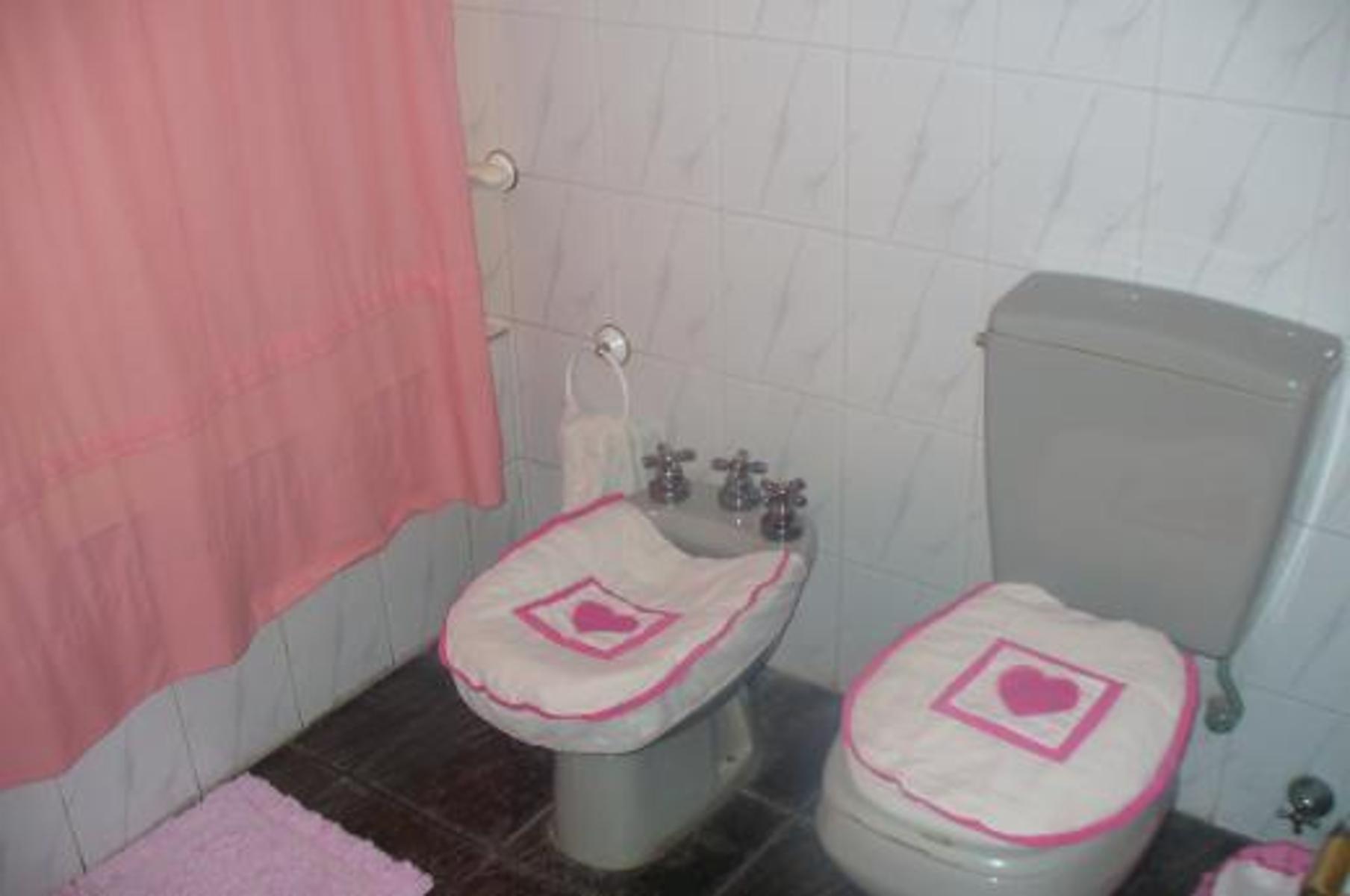 PRESIDENTE ARTURO ILLIA 1300 · Tres De Febrero — foto 7