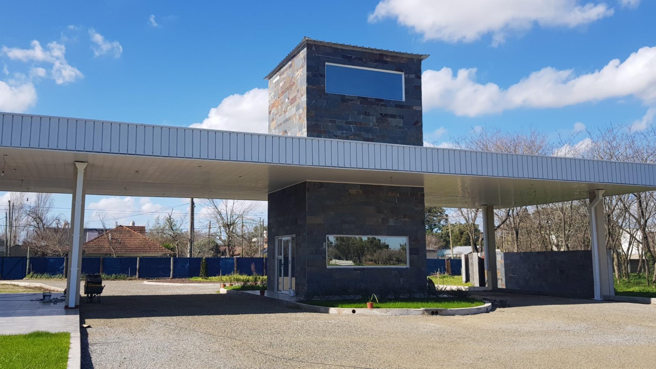 Saint Joseph L 017 · Almirante Brown — foto 31