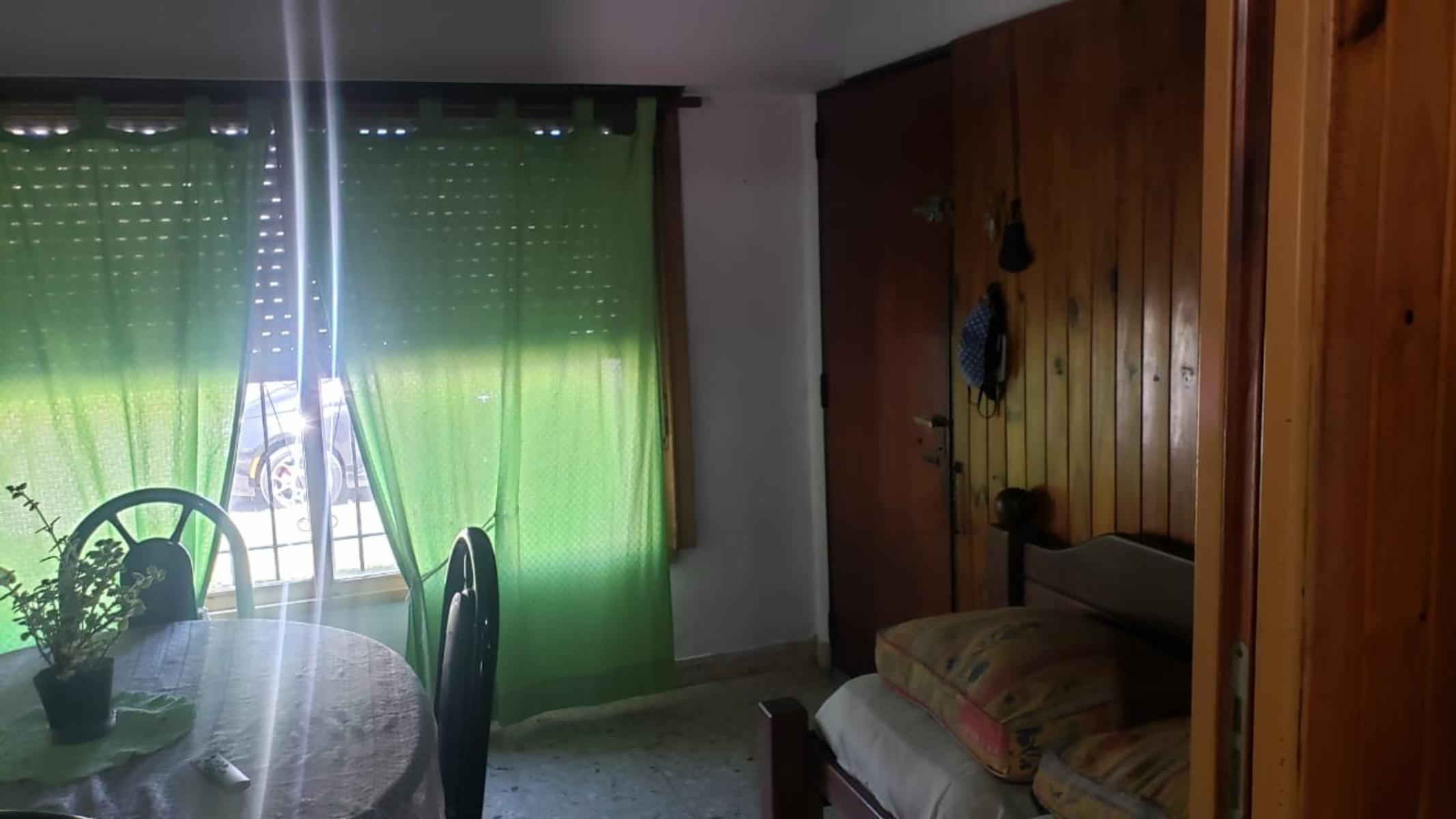 Sempere 1593 · Almirante Brown — foto 3