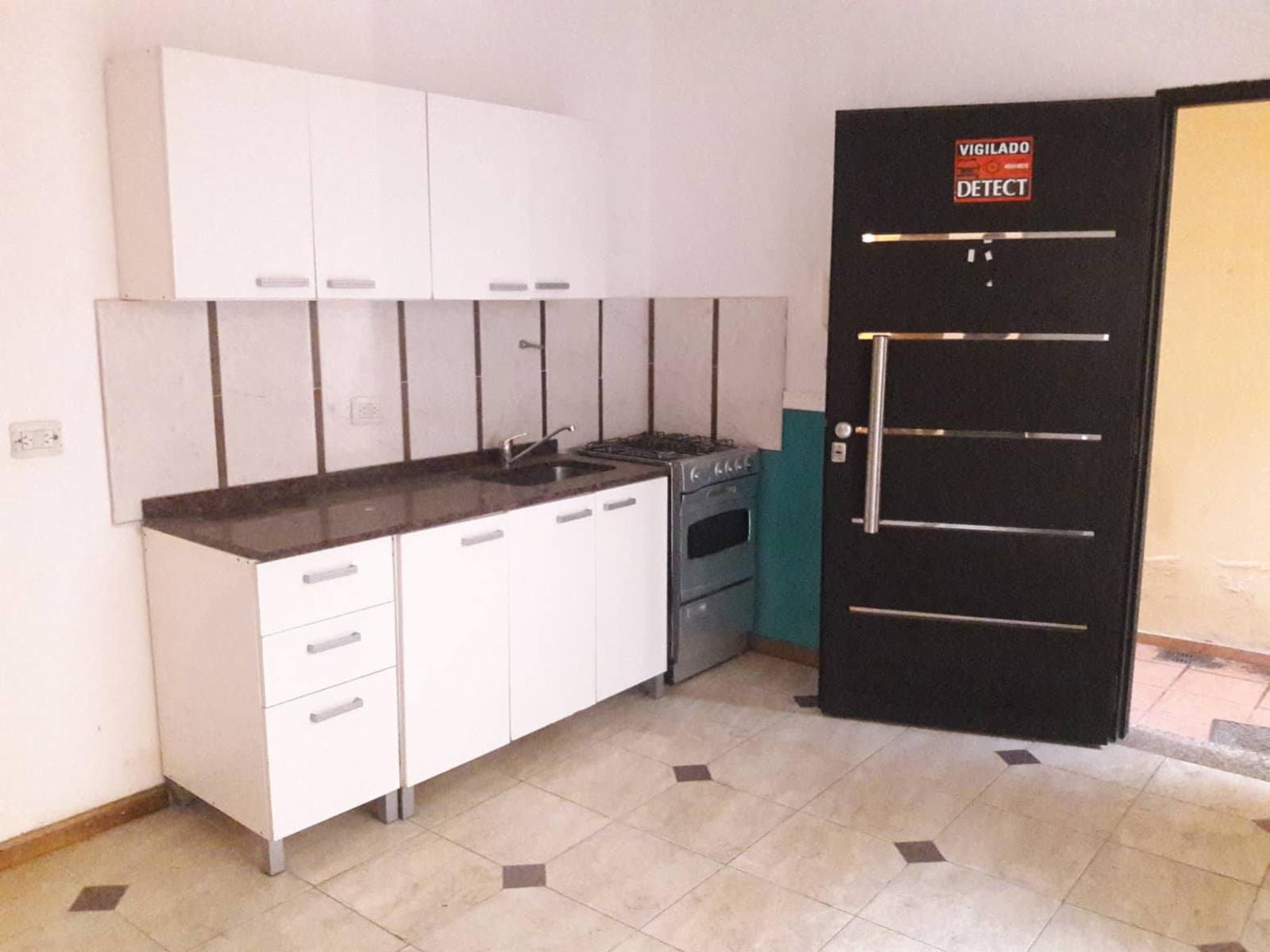 Unanue al 6100 · Villa Lugano — foto 4