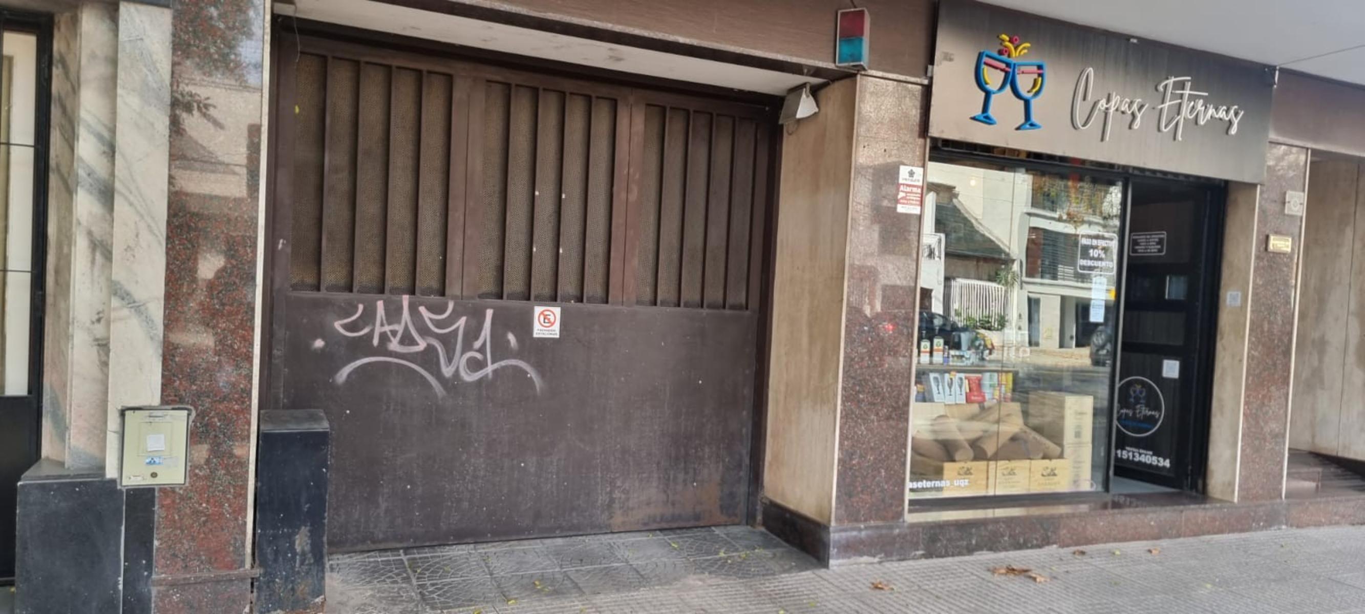 Combatientes de Malvinas 3600 · Villa Urquiza — foto 3