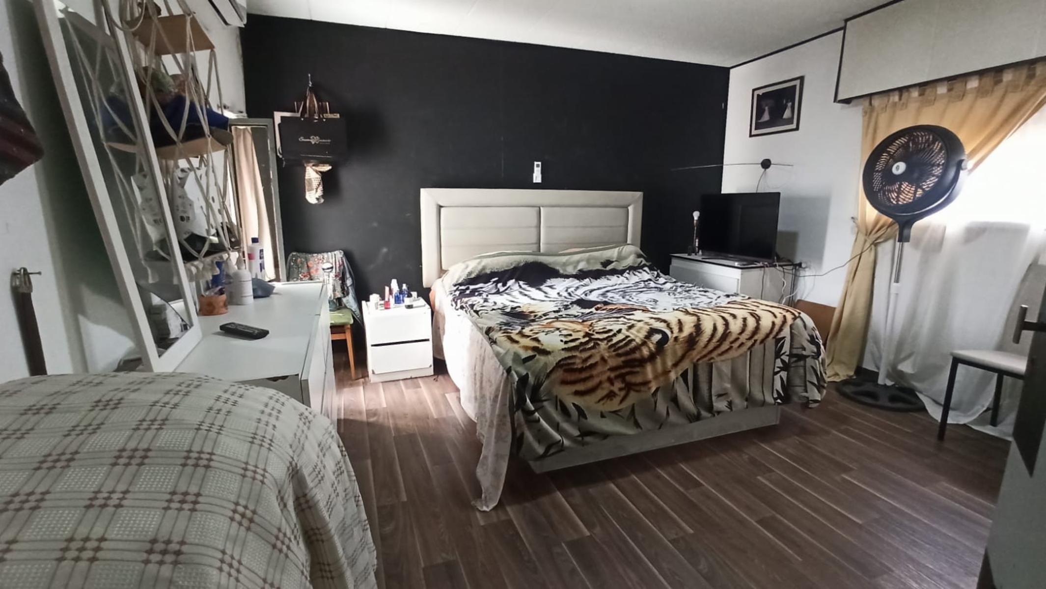 MANUELA PEDRAZA 2131 · Lanús — foto 5