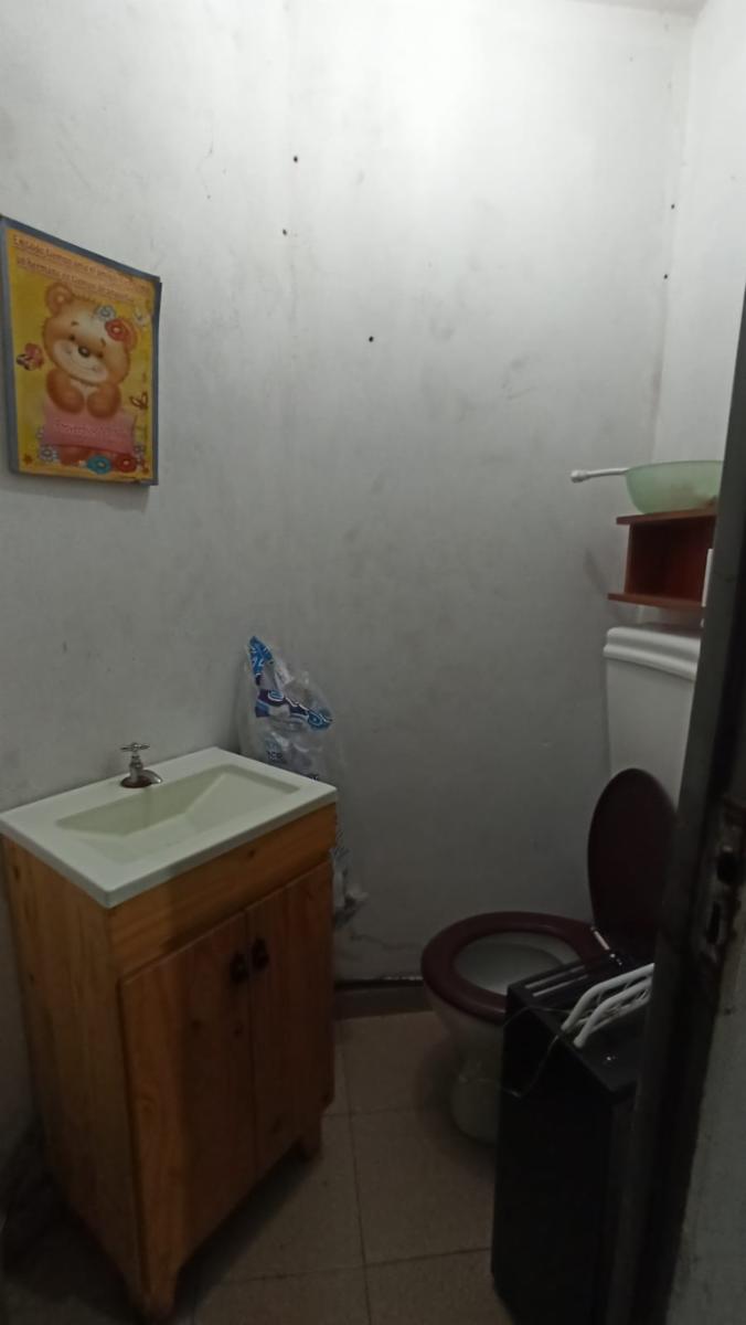 MANUELA PEDRAZA 2131 · Lanús — foto 6