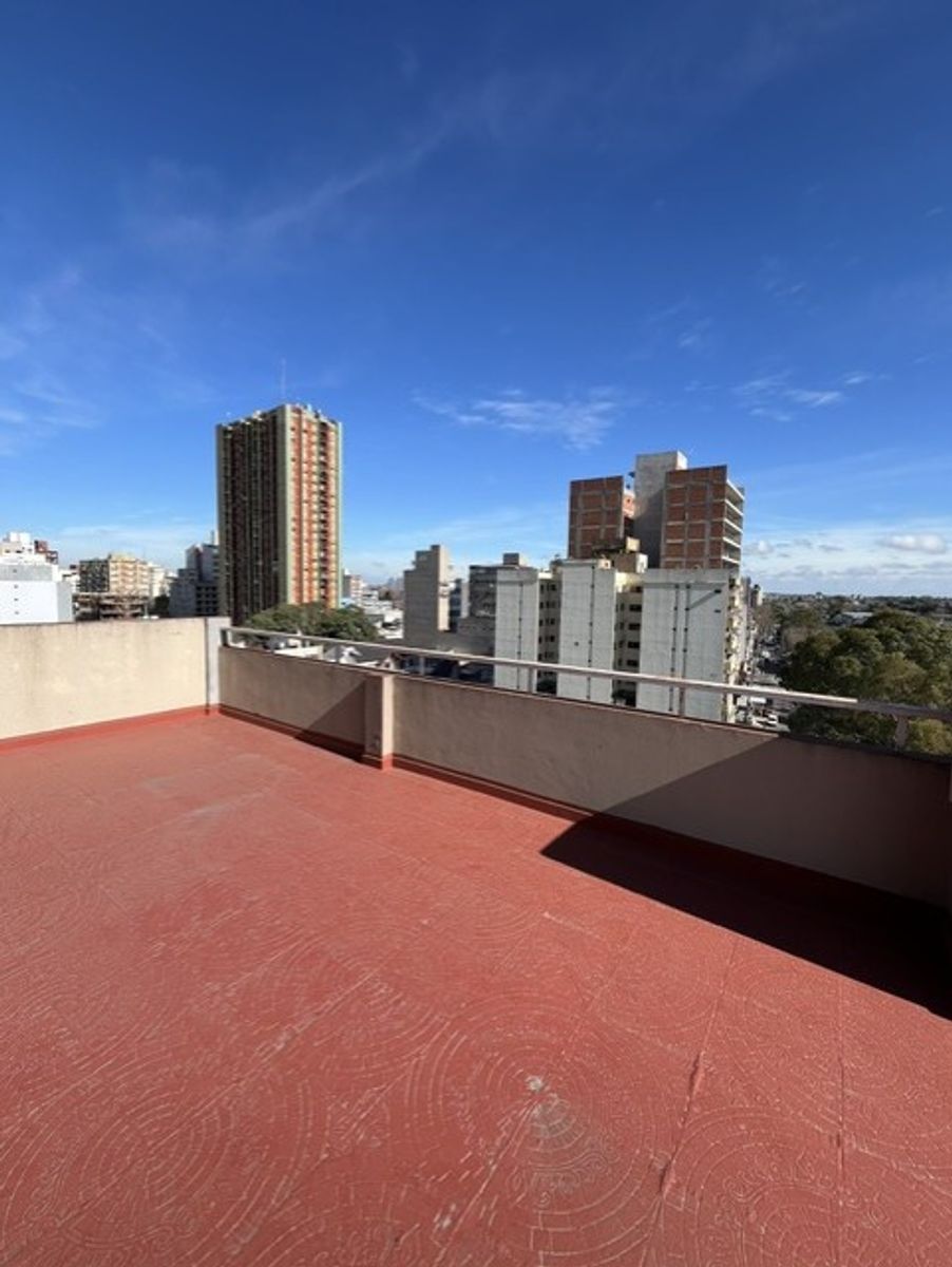 AV. SAN MARTIN 2480 · Tres De Febrero — foto 19