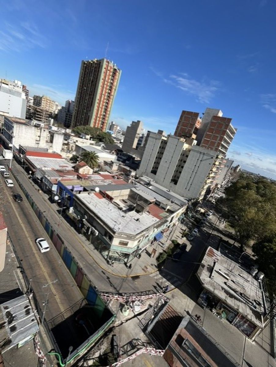 AV. SAN MARTIN 2480 · Tres De Febrero — foto 22
