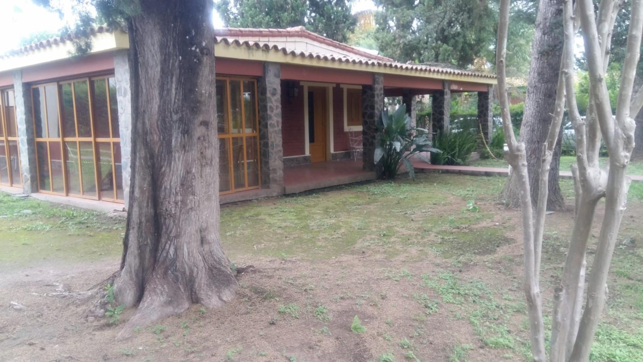 Casa en venta 4 dormitorios, San Pedro de Colalao