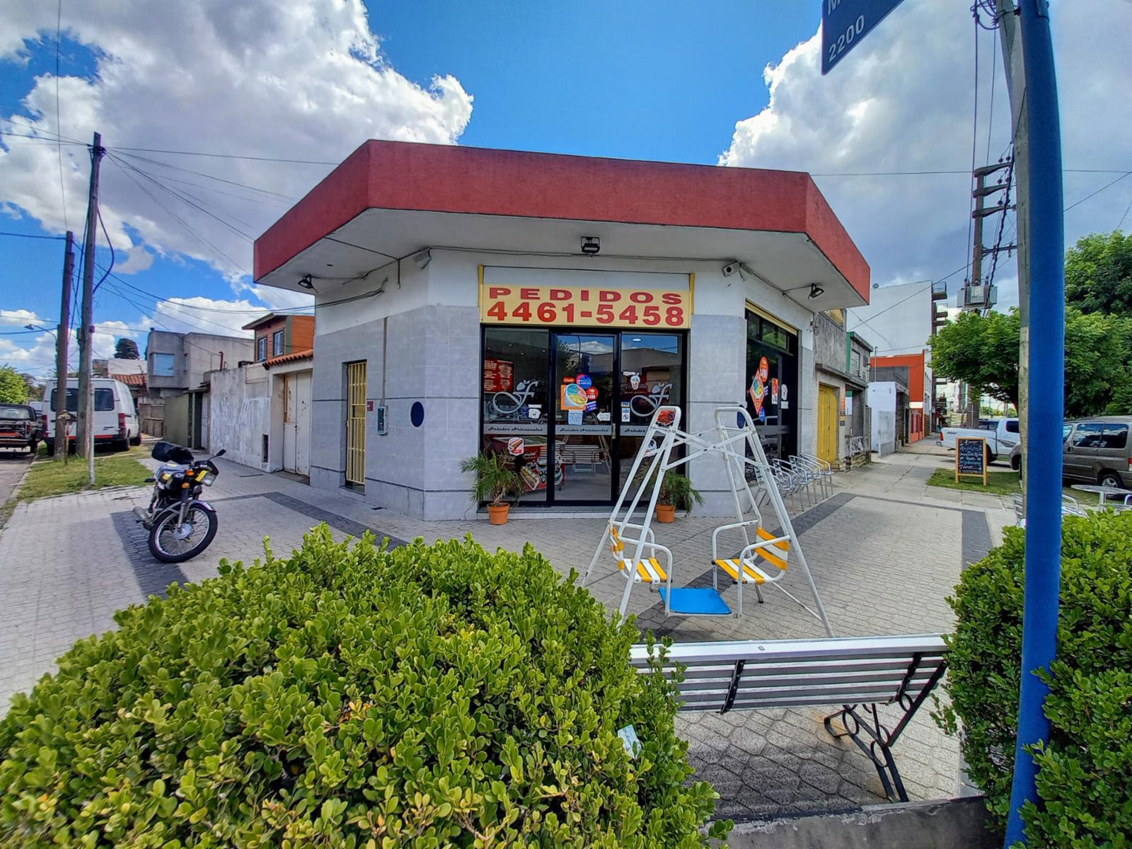 Juan Peron 1007 · La Matanza — foto 4