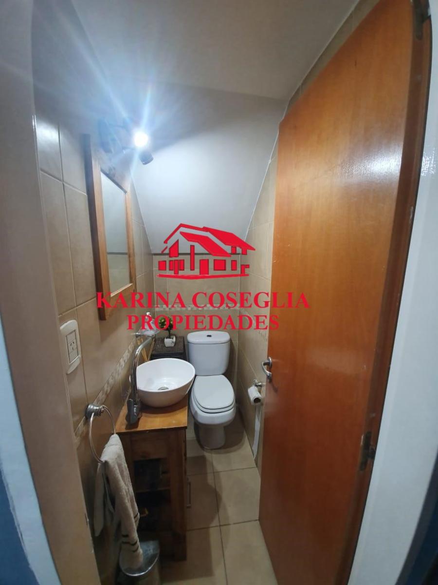 DUPLEX EN VENTA . BARRIO LAS ROSAS . SAN MIGUEL