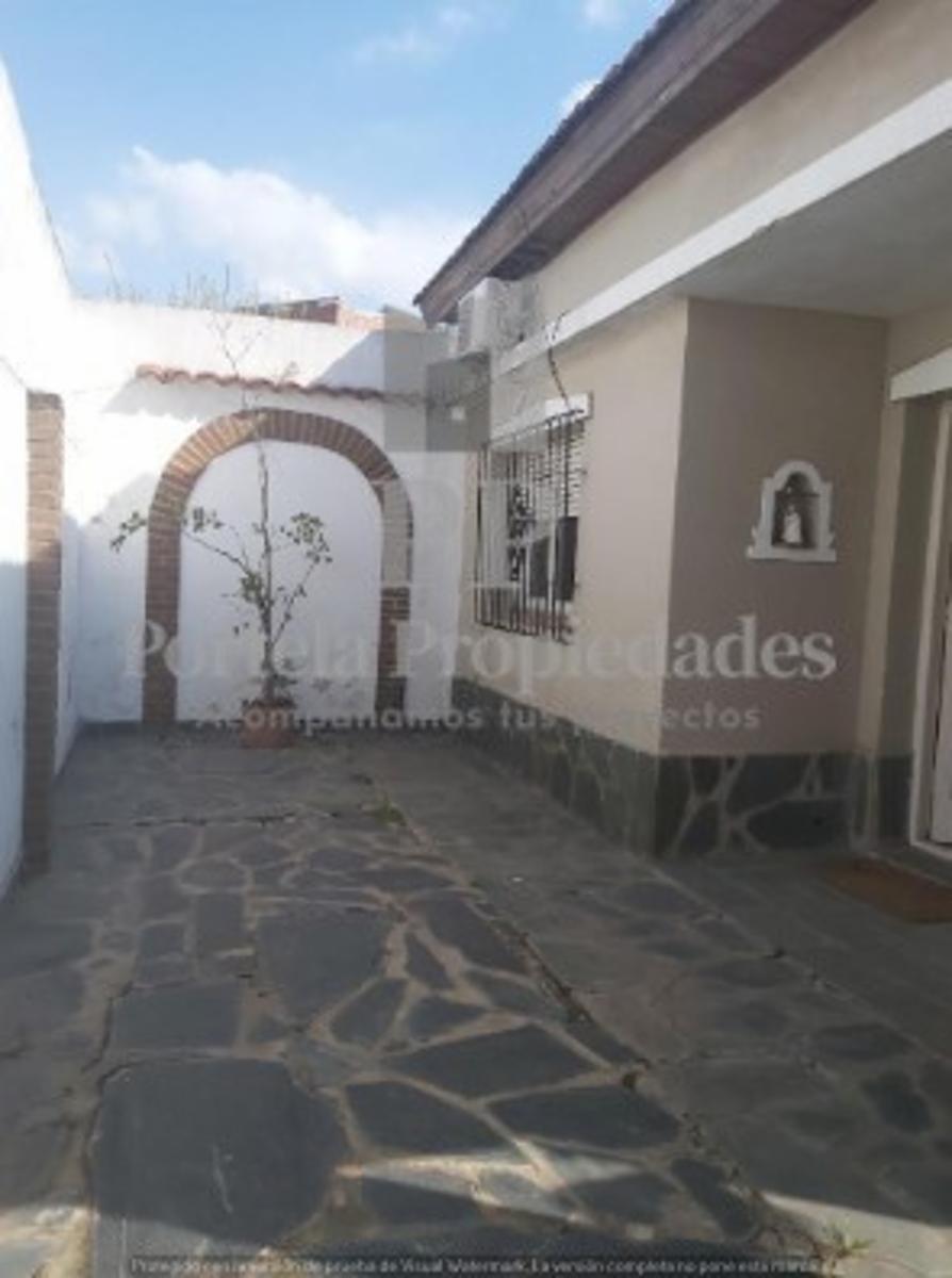 25 DE MAYO 1200 · Morón — foto 4