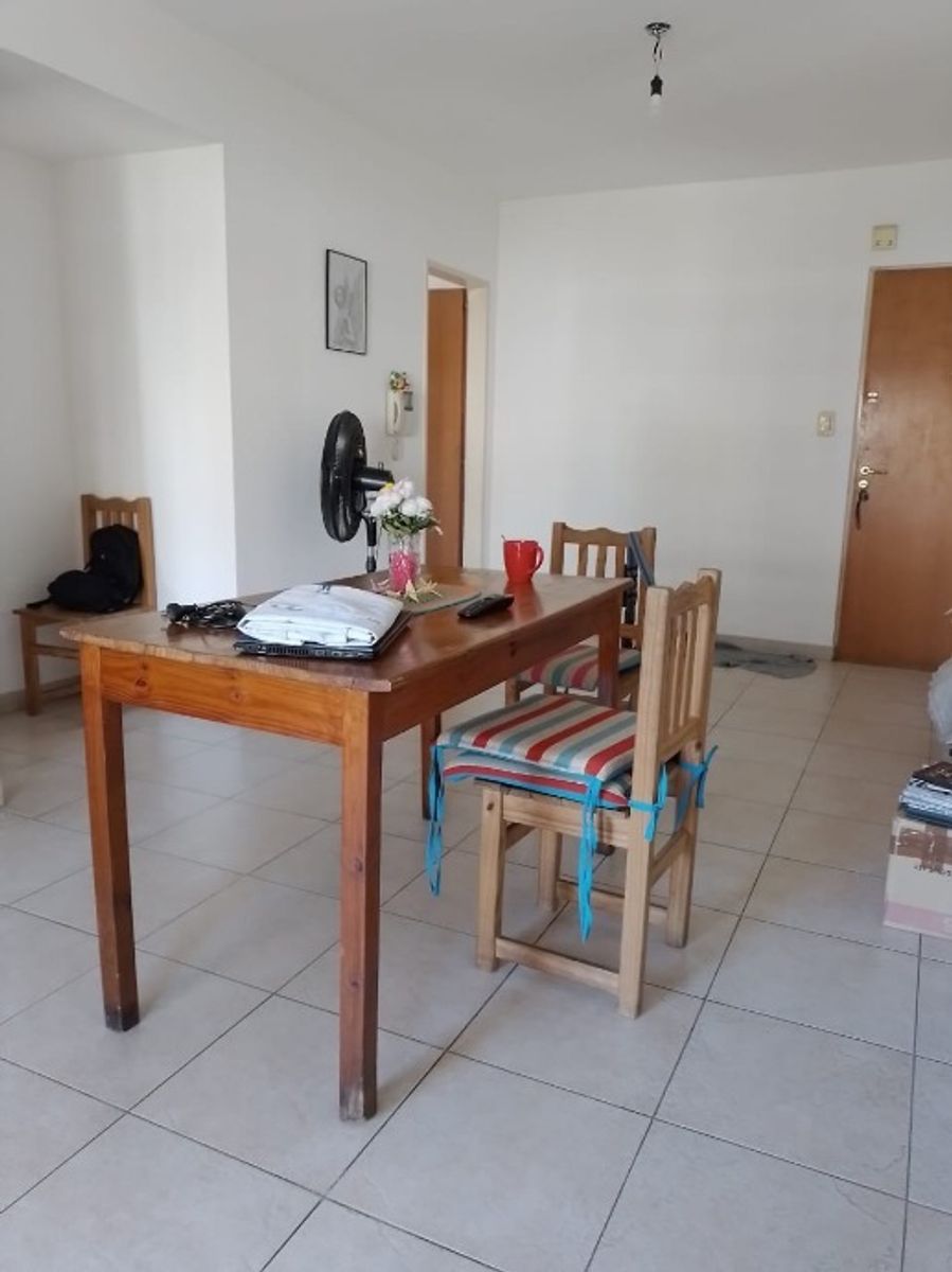 Machado 1048 · Morón — foto 8