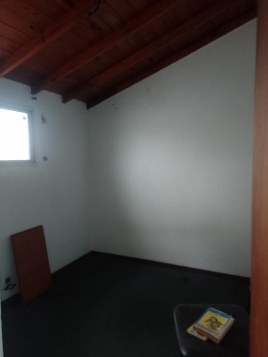 Venta de casa de 2 plantas