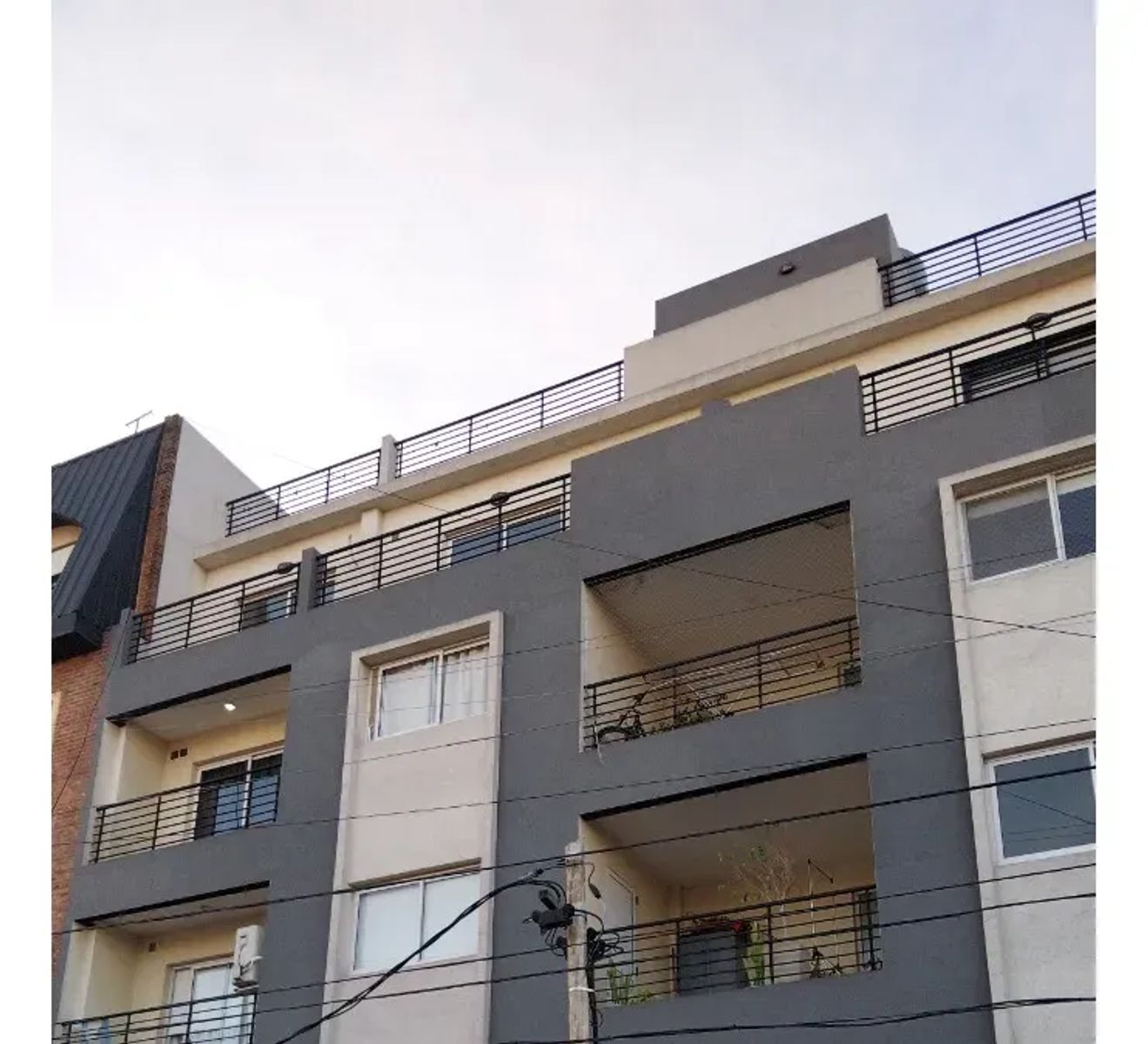 JOAQUIN GONZALEZ 945 · Morón — foto 3