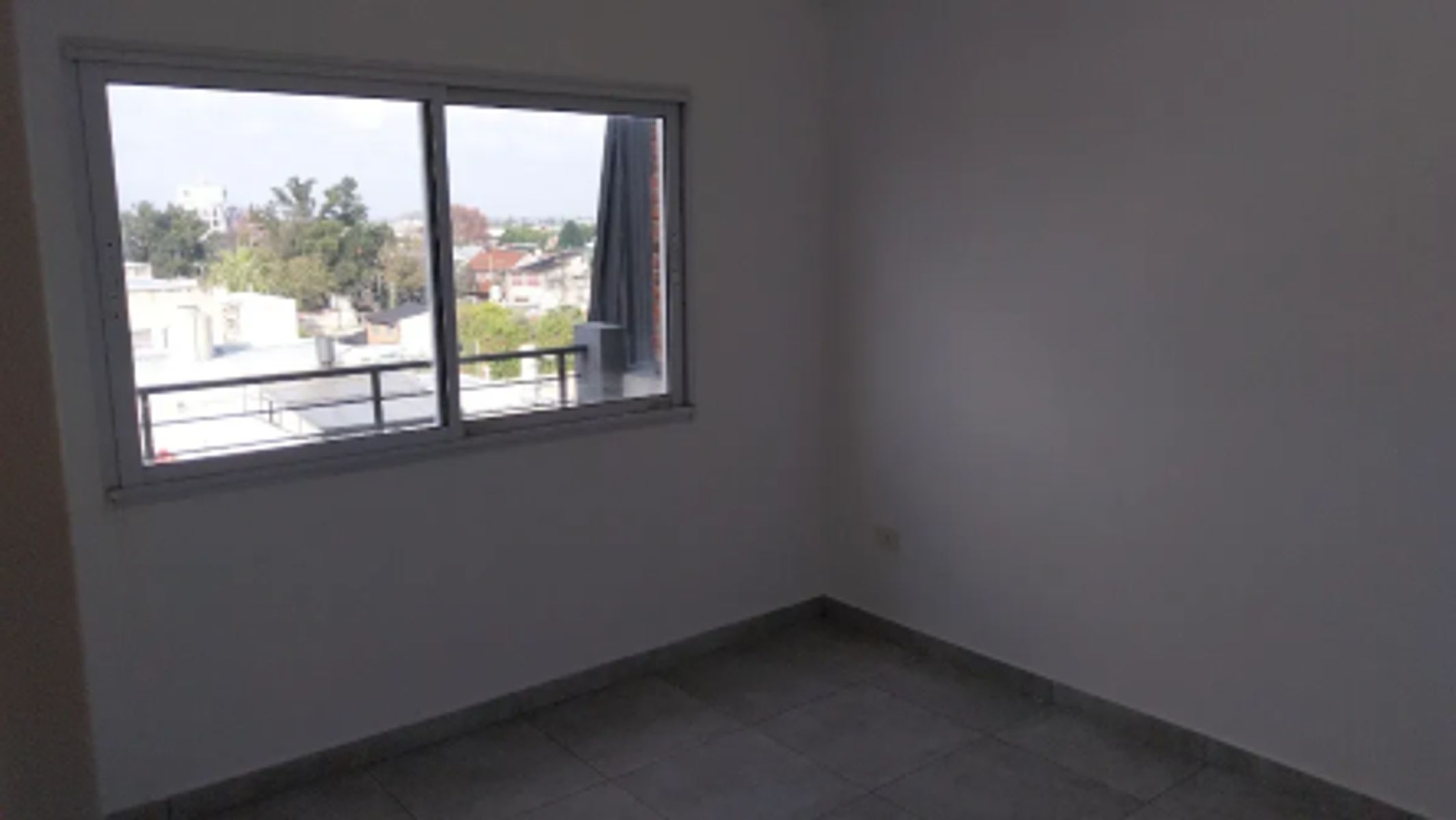 JOAQUIN GONZALEZ 945 · Morón — foto 4