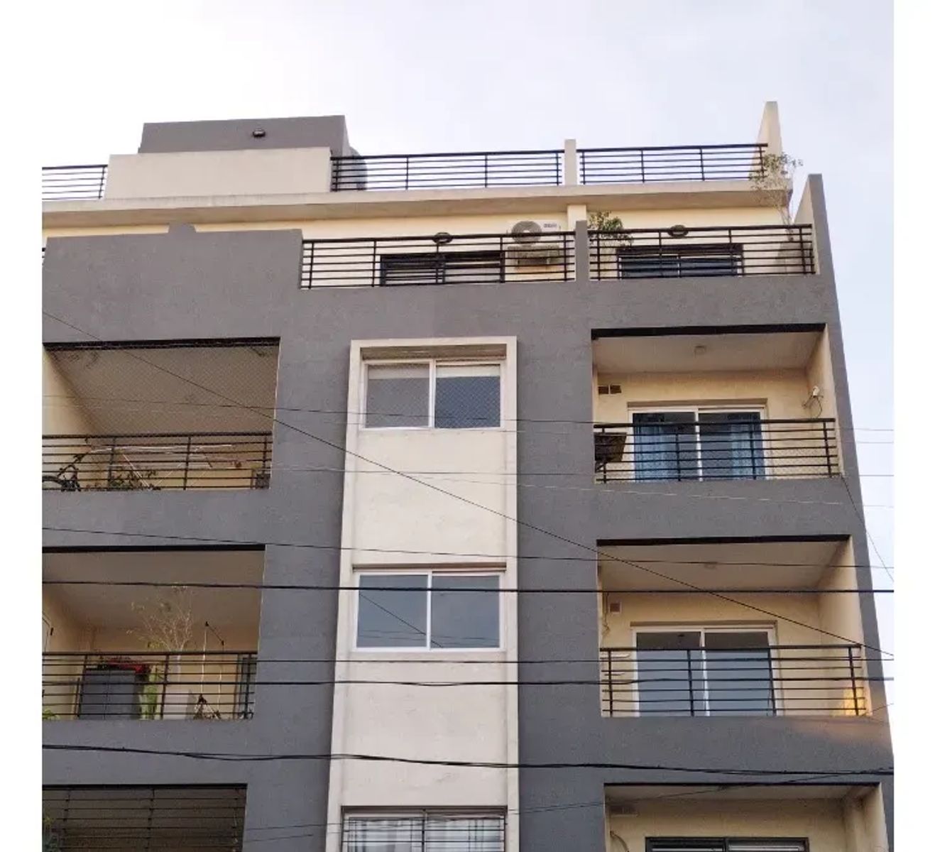 JOAQUIN GONZALEZ 945 · Morón — foto 5