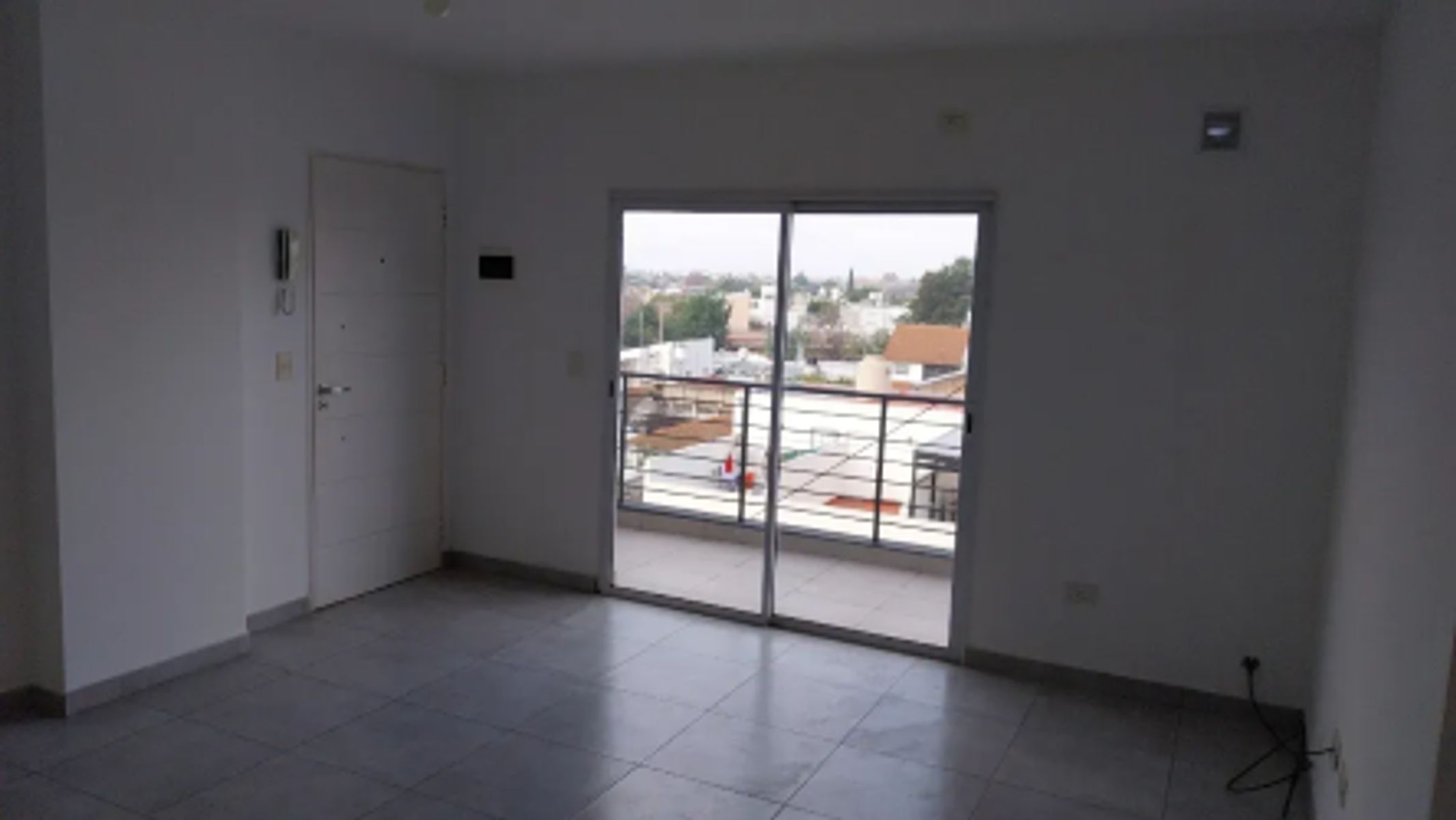 JOAQUIN GONZALEZ 945 · Morón — foto 6