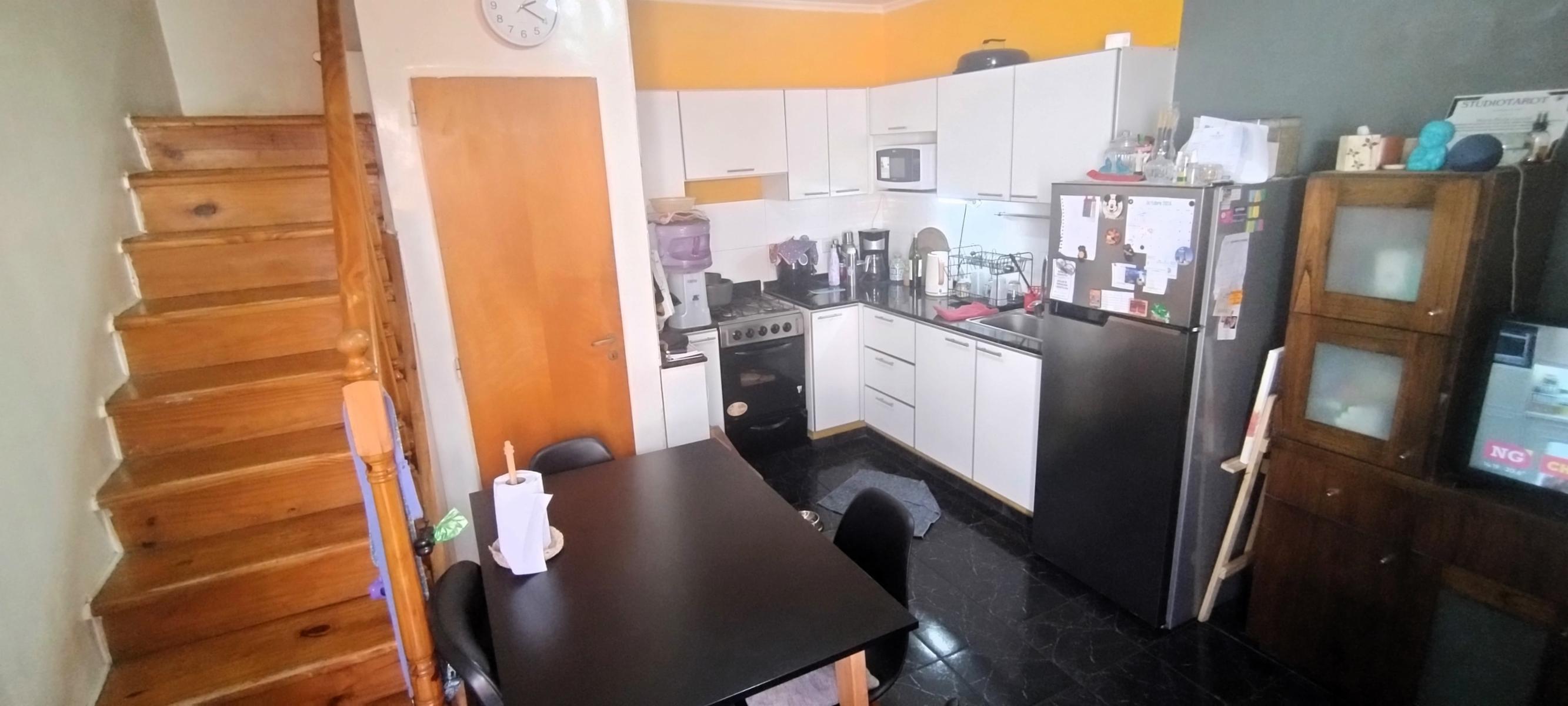 Triplex de 3 ambientes en Ramos Mejia