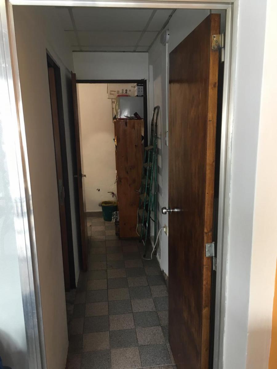Bartolome Mitre 1400 · Moreno — foto 4