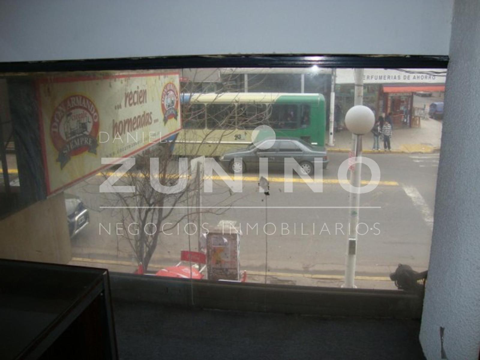 Av. Balbín 1400 · San Miguel — foto 10